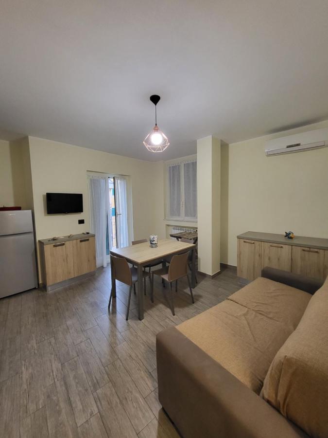 Puppo Apartments Corniglia Bagian luar foto